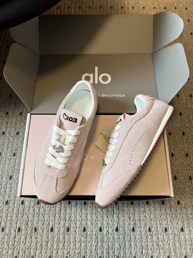 Alo Sneakers